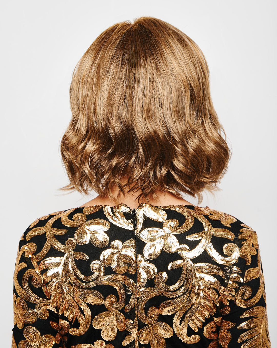 Soft & Subtle Petite Average: Synthetic Wig | Lace Front, Mono Part