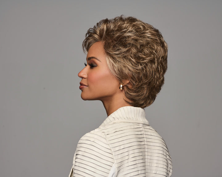 Instinct Luxury Petite Average: Synthetic Wig | Lace Front