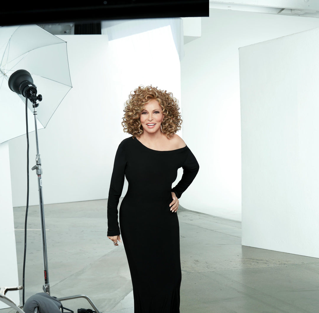 Raquel Welch Click Click Flash other front 2.0