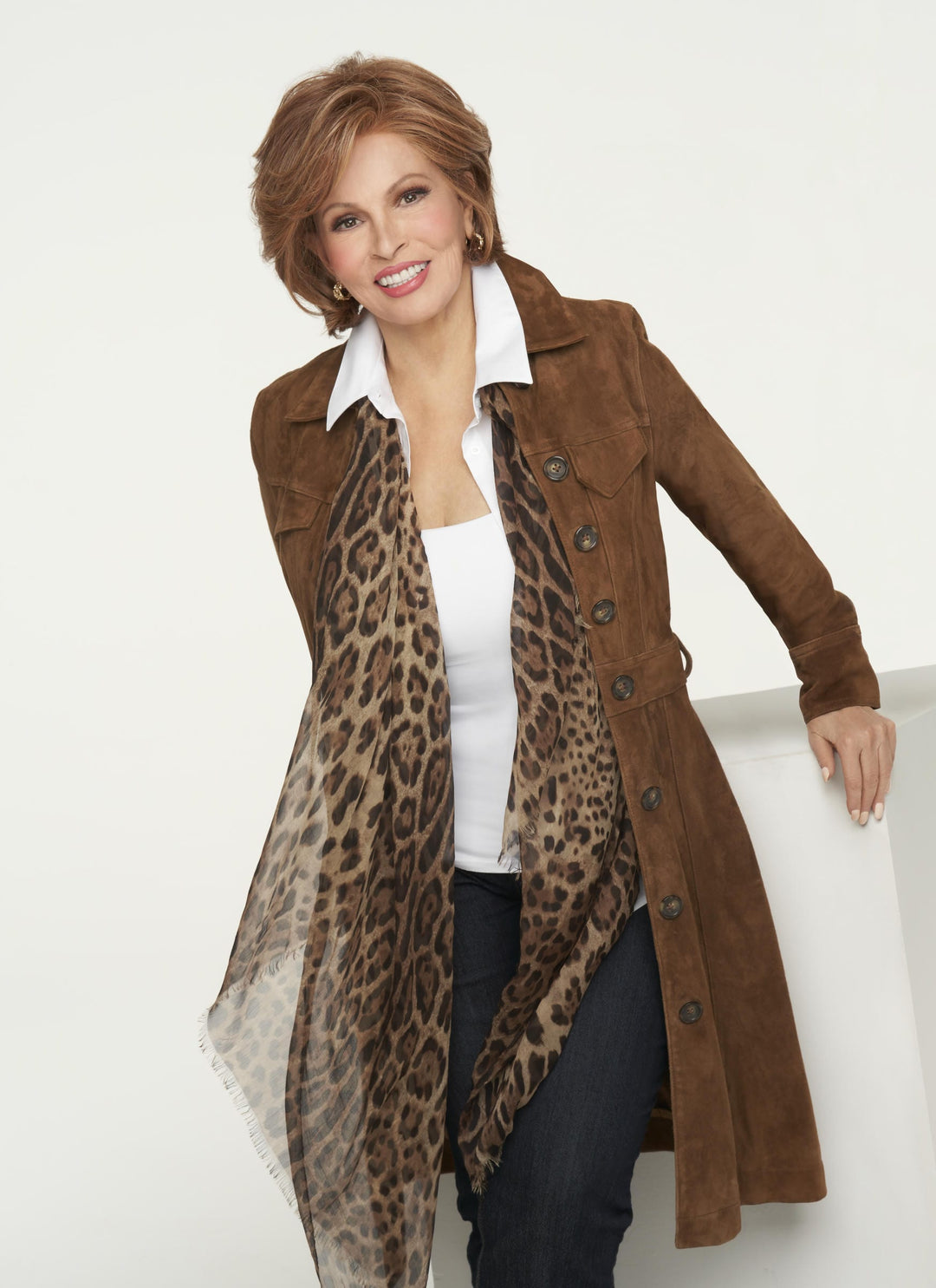Raquel Welch In Charge model front 1.0