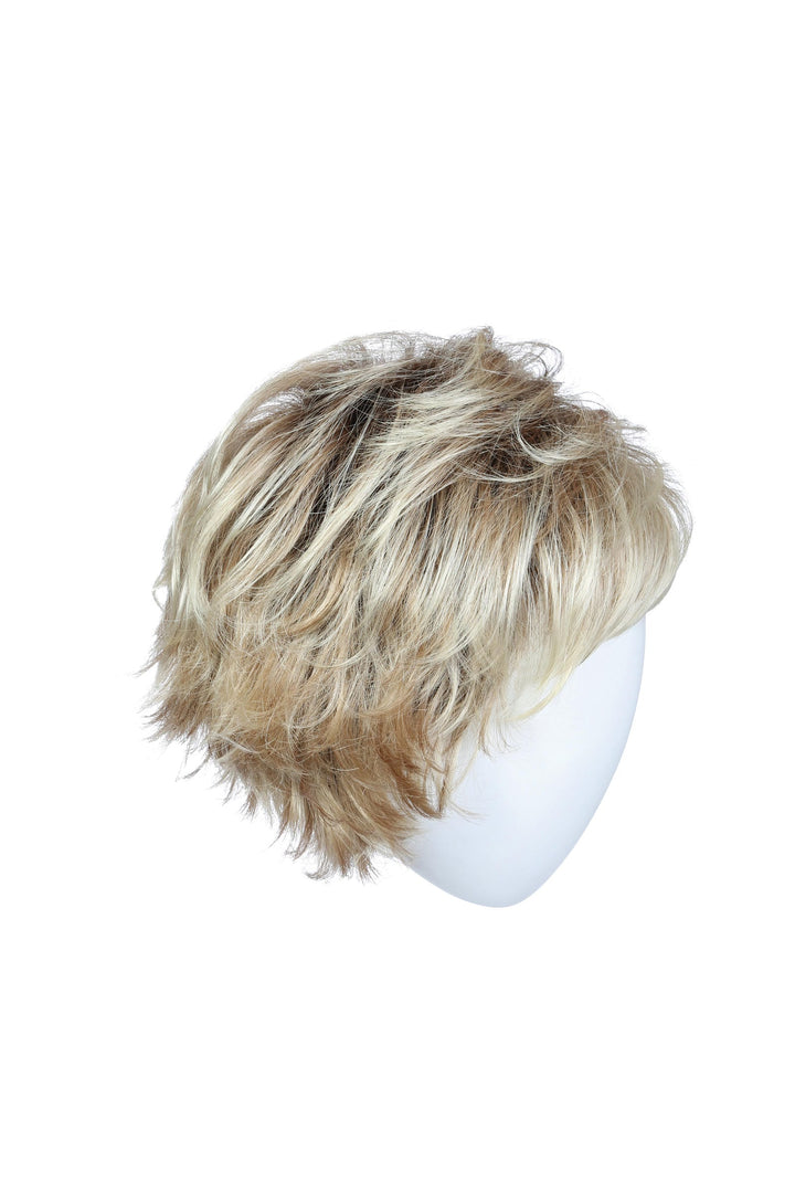 Raquel Welch Voltage mannequin side 1.0