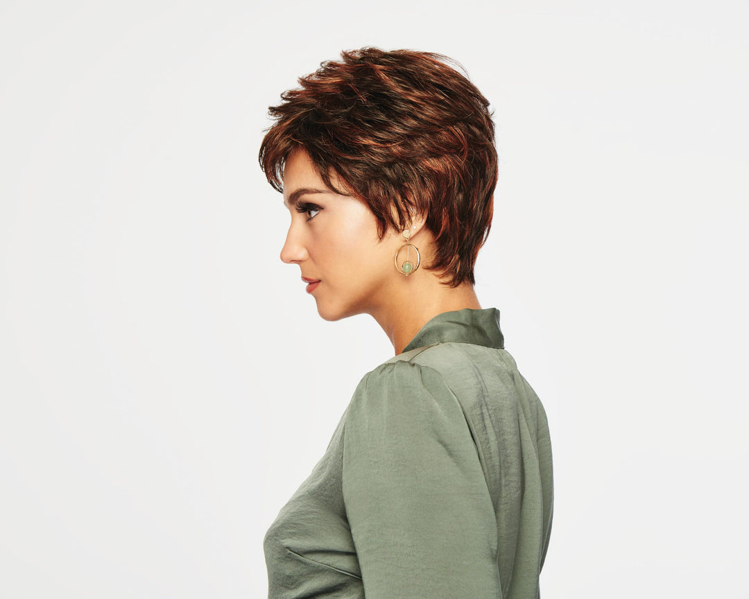 Raquel Welch Winner model side 3.0